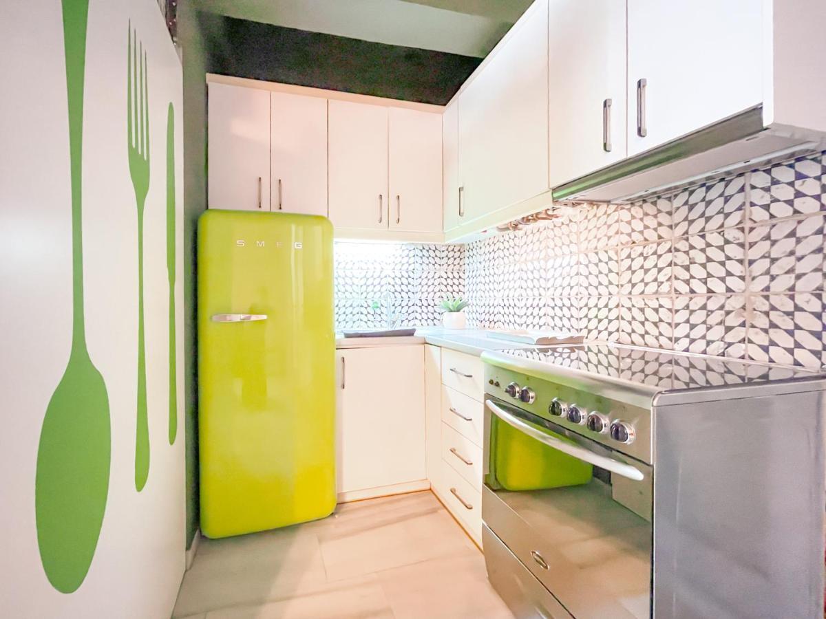 Loft 1 Bedroom Apartment In The Heart Of Atene Esterno foto