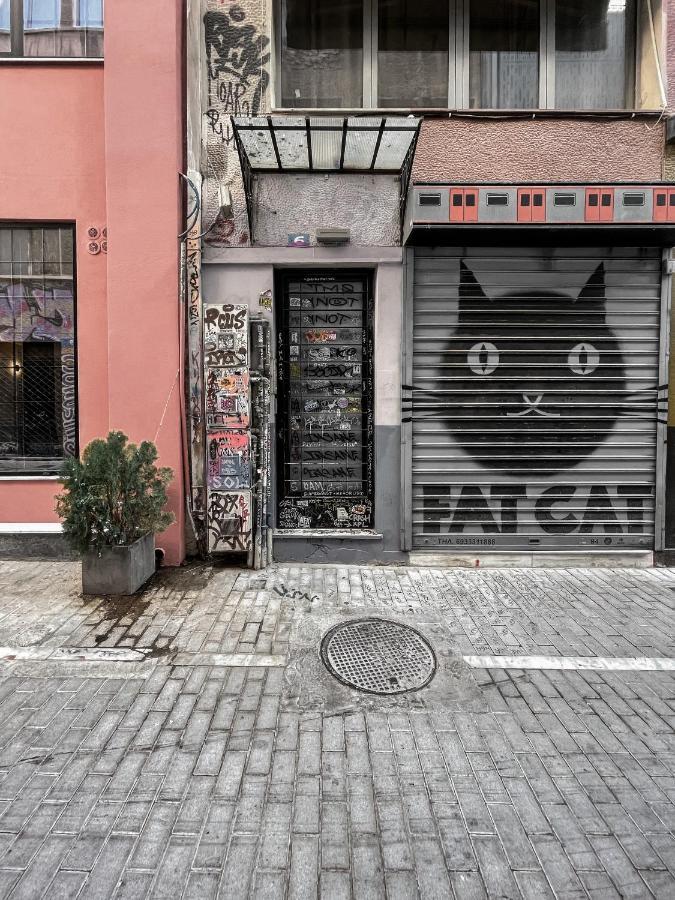 Loft 1 Bedroom Apartment In The Heart Of Atene Esterno foto